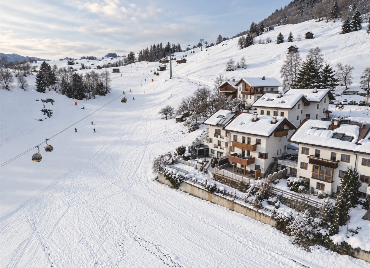 House & Ladis in winter – photo 1