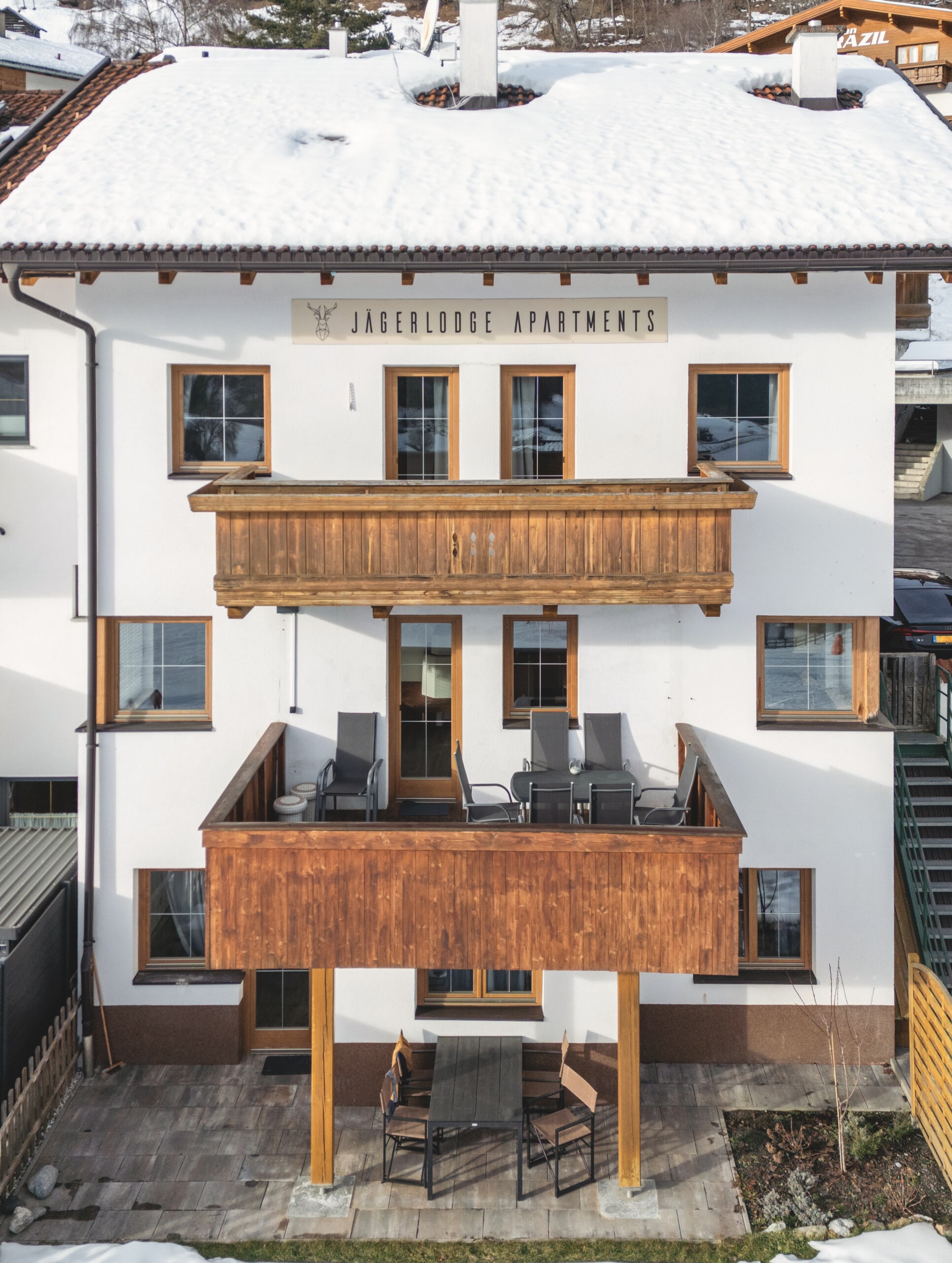 House & Ladis in winter – photo 4